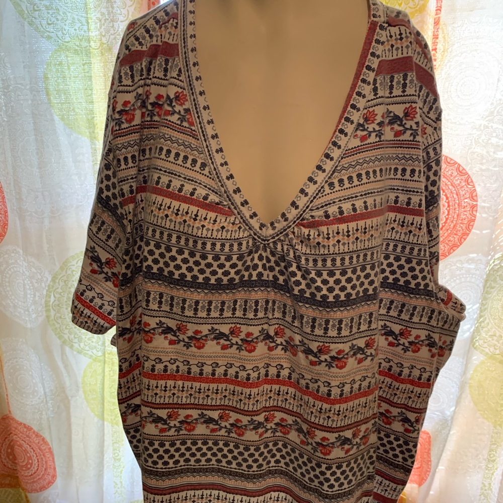 Woman’s blouse 👚